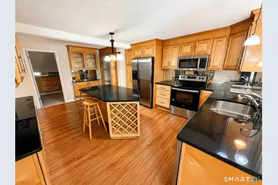 311 Racebrook Road #2, Orange, CT 06477 - Photo 6