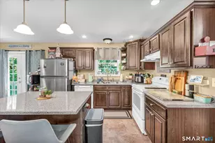 524 Christopher Way, Killingly, CT 06241 - Photo 10