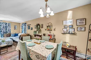 524 Christopher Way, Killingly, CT 06241 - Photo 6