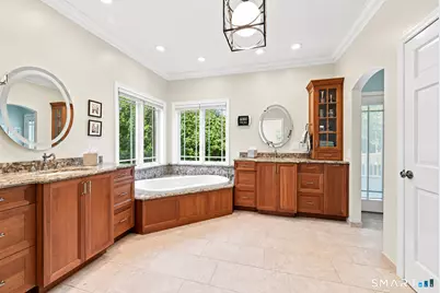 8 Huntington Lane, New Fairfield, CT 06812 - Photo 22