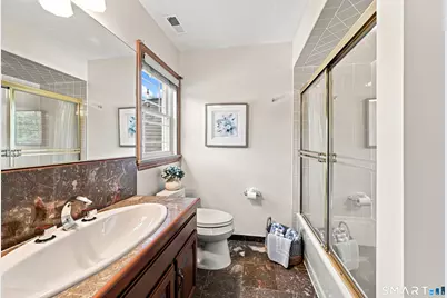 8 Huntington Lane, New Fairfield, CT 06812 - Photo 30