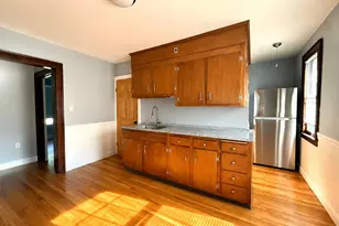99 Seymour Ave, West Hartford, CT 06119 - Photo 8