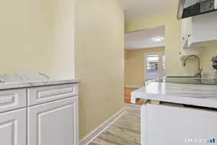 39 Grand St, Middletown, CT 06457 - Photo 10