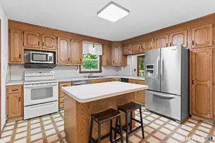 18 Shoddy Mill Rd, Bolton, CT 06043 - Photo 4