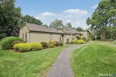 4 Heritage Circle #A, Southbury, CT 06488 - Photo 2