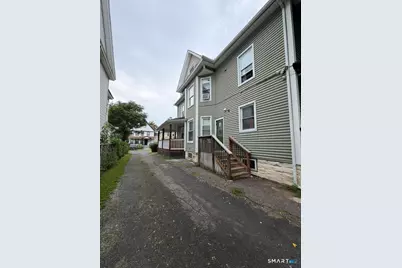 844 Colorado Avenue, Bridgeport, CT 06604 - Photo 2