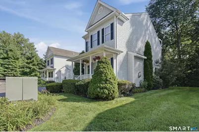 23 Sycamore Way #23, Wallingford, CT 06492 - Photo 2
