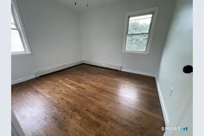 21 Bosse Road, Waterbury, CT 06704 - Photo 4