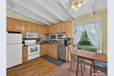 14 Perry Avenue, Waterford, CT 06385 - Photo 14