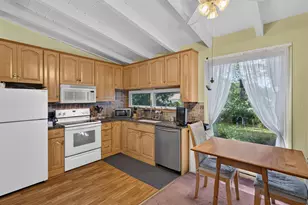 14 Perry Ave, Waterford, CT 06385 - Photo 14