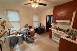 35 Carmel St, New Haven, CT 06511 - Photo 8