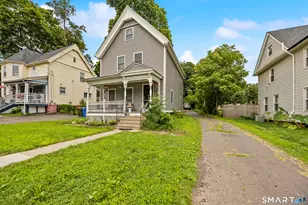 12 Columbus Ave, Meriden, CT 06451 - Photo 2