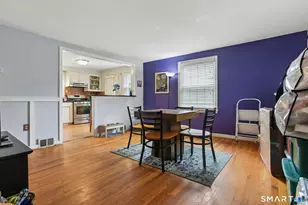 12 Windsor Rd, Hamden, CT 06517 - Photo 6