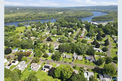27 Edgewood Road, Portland, CT 06480 - Photo 4