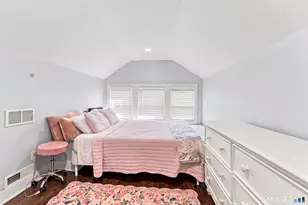 3 S Broad St, Stonington, CT 06379 - Photo 12