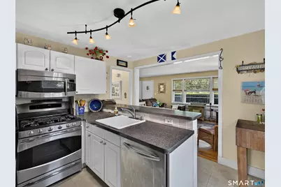 1245 Flanders Road, Groton, CT 06355 - Photo 14