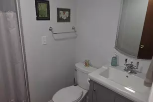 51 Foxwood Rd S, Guilford, CT 06437 - Photo 18