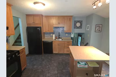 51 Foxwood Road South, Guilford, CT 06437 - Photo 20