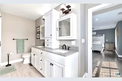 81 Evergreen Crossing, New Hartford, CT 06057 - Photo 16