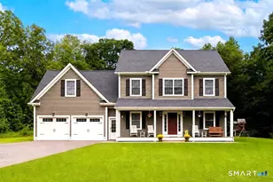 81 Evergreen Xing, New Hartford, CT 06057 - Photo 2