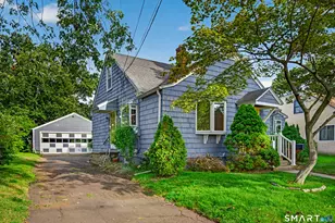8 Sailors Ln, Milford, CT 06460 - Photo 4