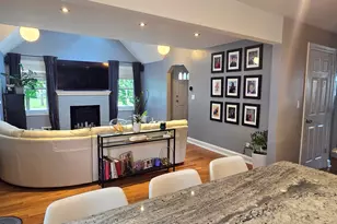 77 Williams St, Plainville, CT 06062 - Photo 4