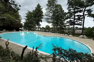 71 Strawberry Hill Ave, Stamford, CT 06902 - Photo 28