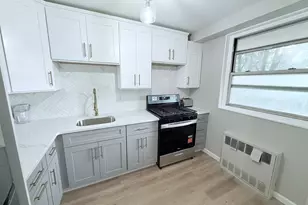 71 Strawberry Hill Ave, Stamford, CT 06902 - Photo 6