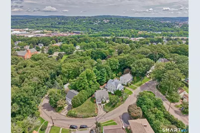 169 Circuit Avenue, Waterbury, CT 06708 - Photo 2