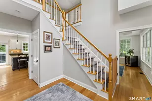 10 Pearl St, Newtown, CT 06482 - Photo 4