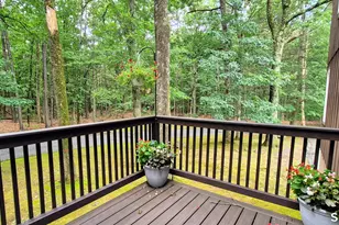 239 Old Farms Rd, Avon, CT 06001 - Photo 16