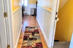 239 Old Farms Rd, Avon, CT 06001 - Photo 10
