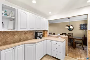 9 Chimney Dr, Bethel, CT 06801 - Photo 12