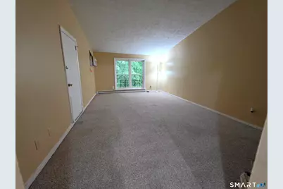 949 Pleasant Valley Rd Road #10-12, South Windsor, CT 06074 - Photo 10