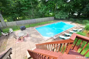 106 Cobblestone Way, Windsor, CT 06095 - Photo 4