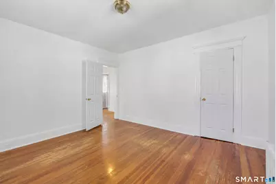 157 Fairview Avenue, Bridgeport, CT 06606 - Photo 26