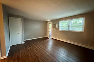 1370 Highland Ave, Waterbury, CT 06708 - Photo 4