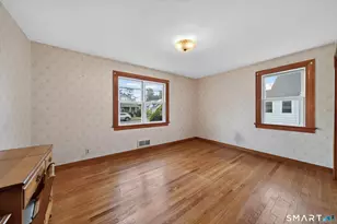 38 Chidsey Ave, East Haven, CT 06512 - Photo 18
