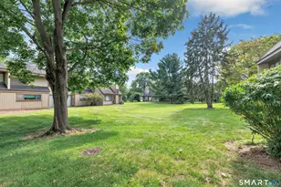85 Viscount Dr, Milford, CT 06460 - Photo 36