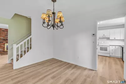 85 Viscount Drive #8B, Milford, CT 06460 - Photo 16
