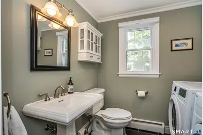 342 Mountain Road, West Hartford, CT 06107 - Photo 10