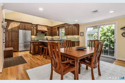 342 Mountain Road, West Hartford, CT 06107 - Photo 8