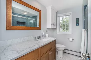 342 Mountain Rd, West Hartford, CT 06107 - Photo 22