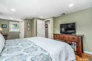 342 Mountain Rd, West Hartford, CT 06107 - Photo 20