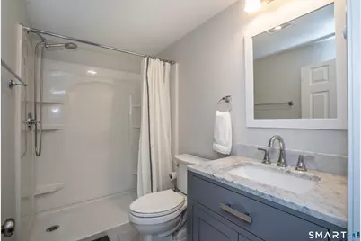 342 Mountain Road, West Hartford, CT 06107 - Photo 32