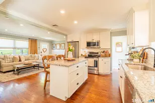 94 Highland Ave, Wallingford, CT 06492 - Photo 10