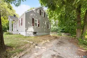 202 Moran St, Waterbury, CT 06704 - Photo 2