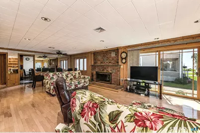 13 Crescent Bluff Avenue, Branford, CT 06405 - Photo 24