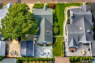 13 Crescent Bluff Ave, Branford, CT 06405 - Photo 8