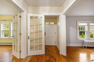 34 Clintonville Rd, North Haven, CT 06473 - Photo 18